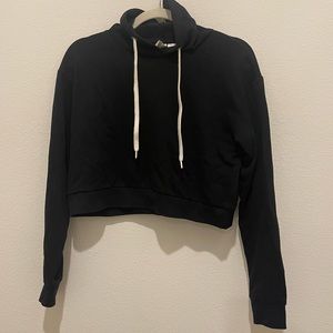 Cropped Hoodie